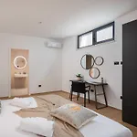 וילה Old Olive Iv By Interhome וודניאן