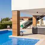 Old Olive Iv By Interhome