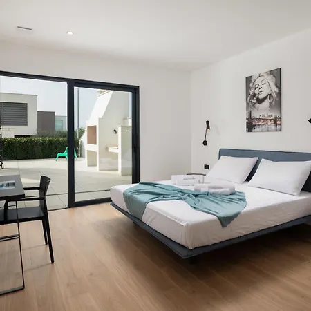 Old Olive Iv By Interhome * Vodnjan